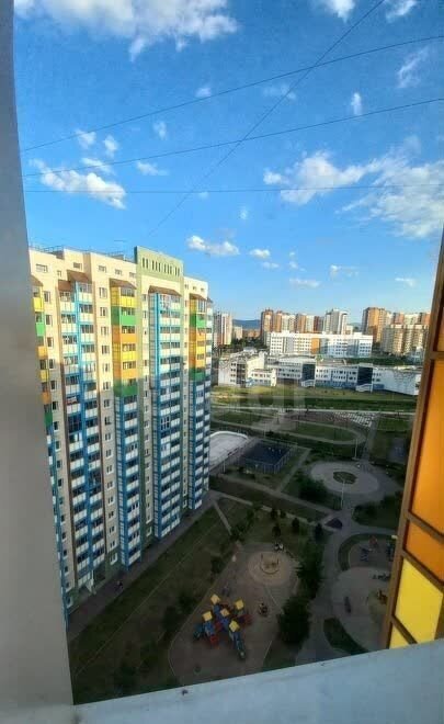квартира г Красноярск р-н Центральный Покровский микрорайон ул Караульная 40 микрорайон «Яблони» фото 10