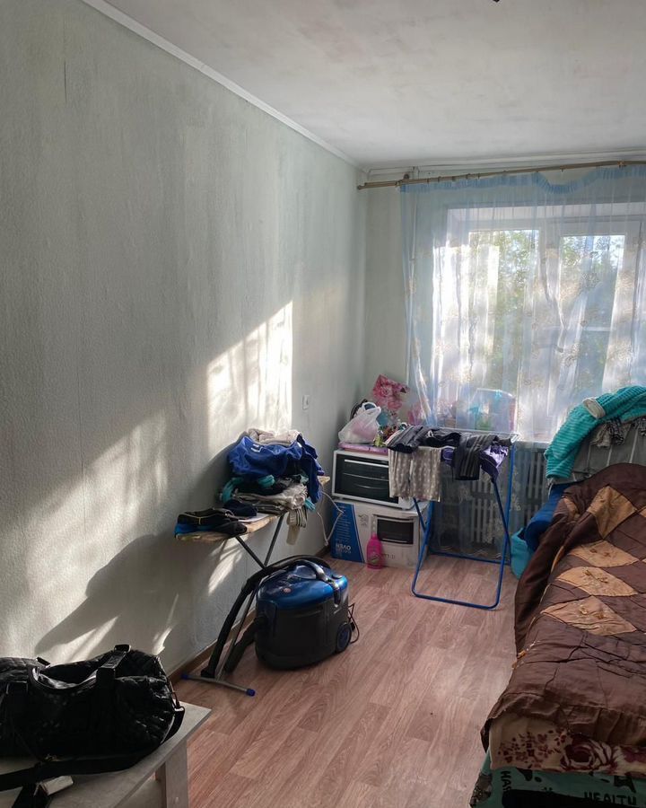 комната г Волгоград р-н Красноармейский ул им. Сологубова 56а фото 4