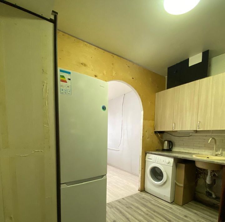 комната г Омск р-н Кировский ул Авиагородок 34 фото 2