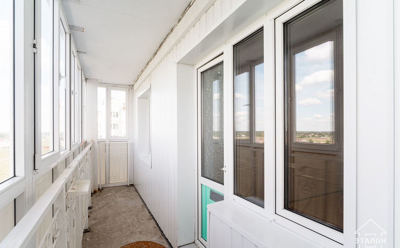 квартира г Омск р-н Центральный ул 21-я Амурская 25 фото 4
