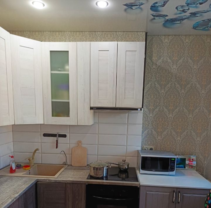 квартира г Азов ул Красногоровская 19б/61 Азовский район фото 1