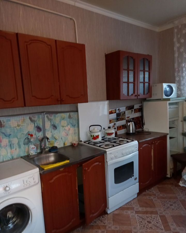 дом р-н Соль-Илецкий г Соль-Илецк ул Челкарская 81 фото 3