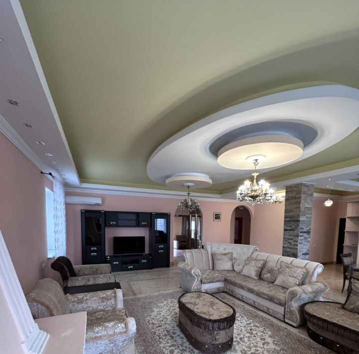 квартира г Астрахань р-н Кировский ул Зои Космодемьянской 13 фото 1