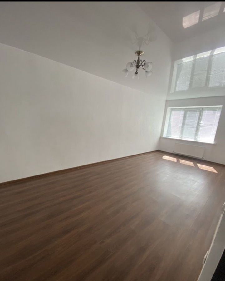 квартира г Адыгейск ул Советская 10/2 фото 1