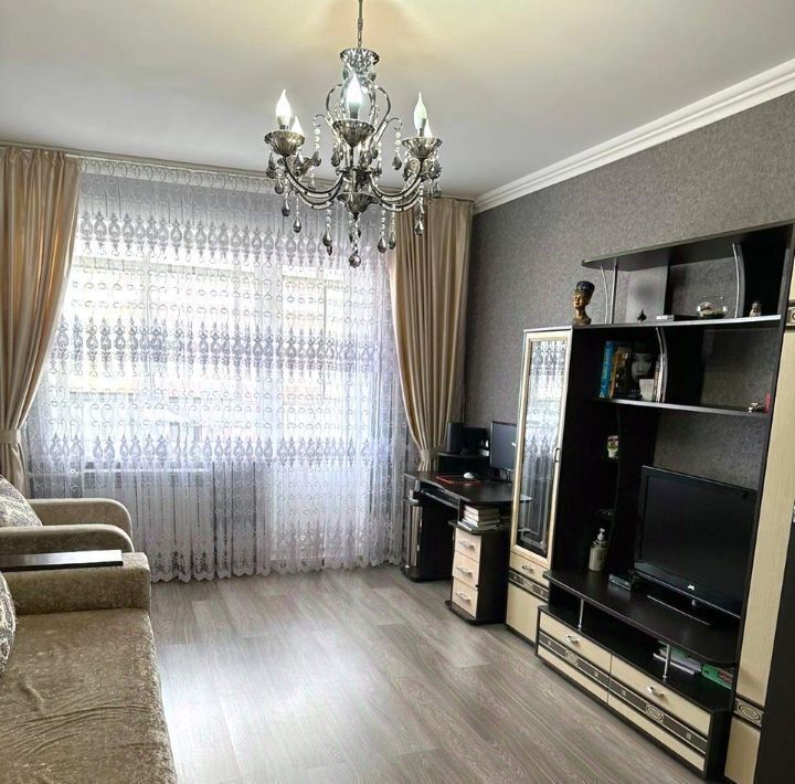 квартира г Майкоп ул 12 Марта 144к/3 фото 1