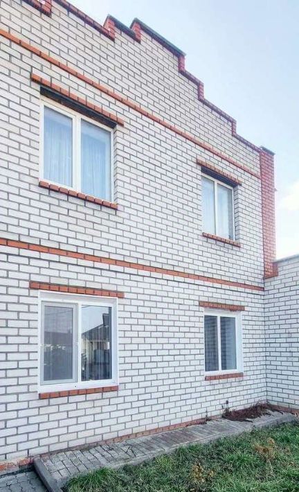 дом г Белгород Западный ул Комсомольская фото 1