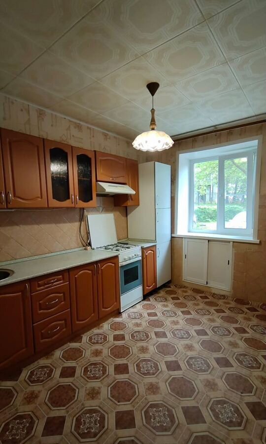 квартира р-н Щекинский г Щекино проезд Ясенковский 4 фото 1