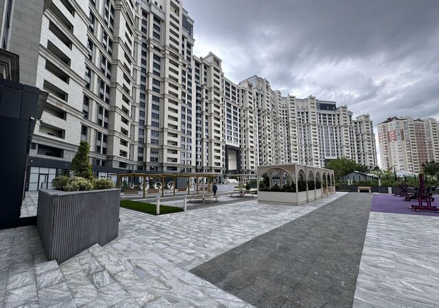 квартира р-н Прикубанский Школьный микрорайон ул Школьная 1 мкр-н фото