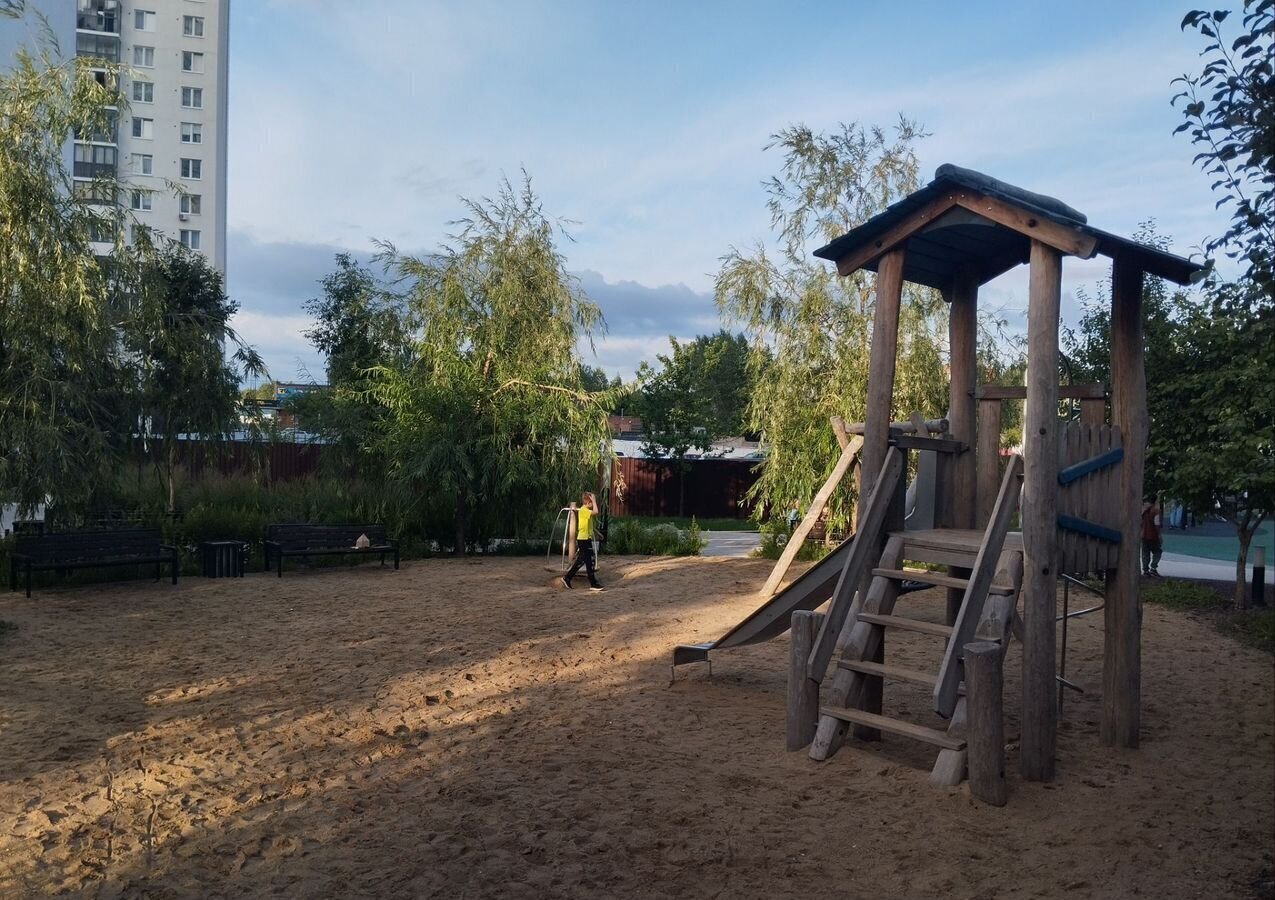 квартира г Екатеринбург р-н Кировский ул. Блюхера, 40А фото 29