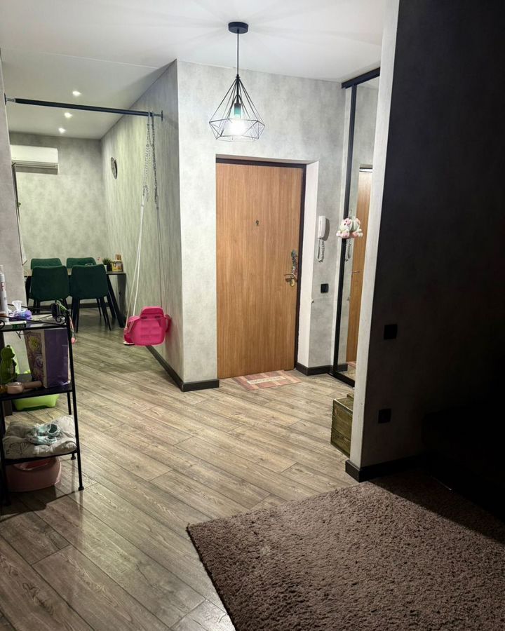 квартира г Астрахань р-н Кировский ул Куликова 85к/2 фото 1