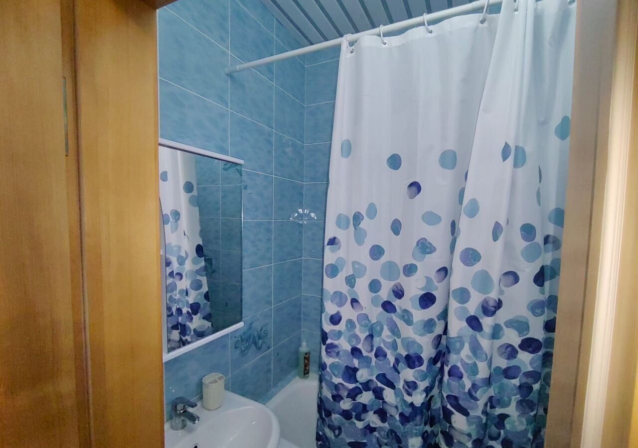 квартира г Омск р-н Кировский пр-кт Комарова 16 фото 8