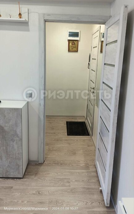 квартира г Мурманск р-н Ленинский ул Октябрьская 25 фото 10