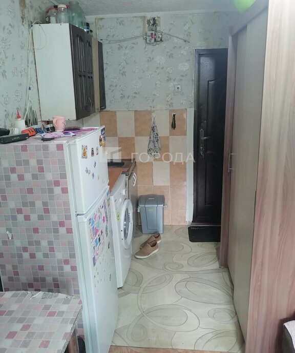 квартира г Барнаул ул Эмилии Алексеевой 68 фото 2