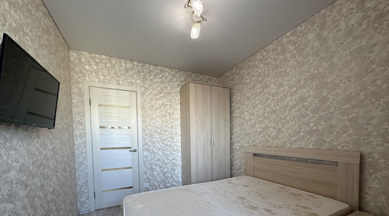 квартира г Саратов р-н Октябрьский ул им Симбирцева В.Н. 40а фото 4