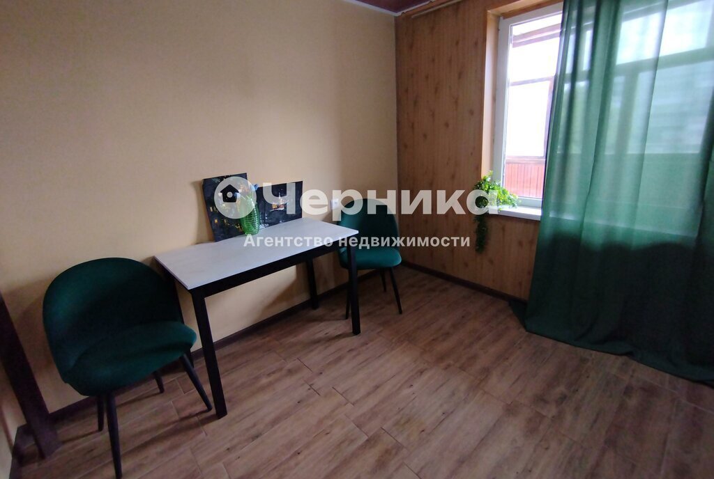 квартира г Новошахтинск ул Радио 56 фото 4