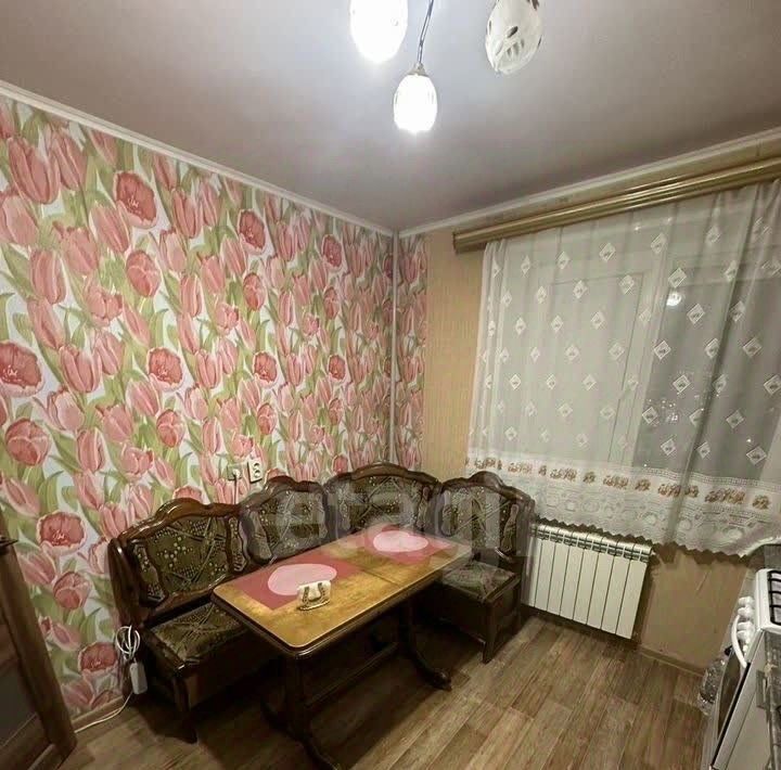 квартира г Белгород 10-й микрорайон Западный ул 60 лет Октября 2а фото 6