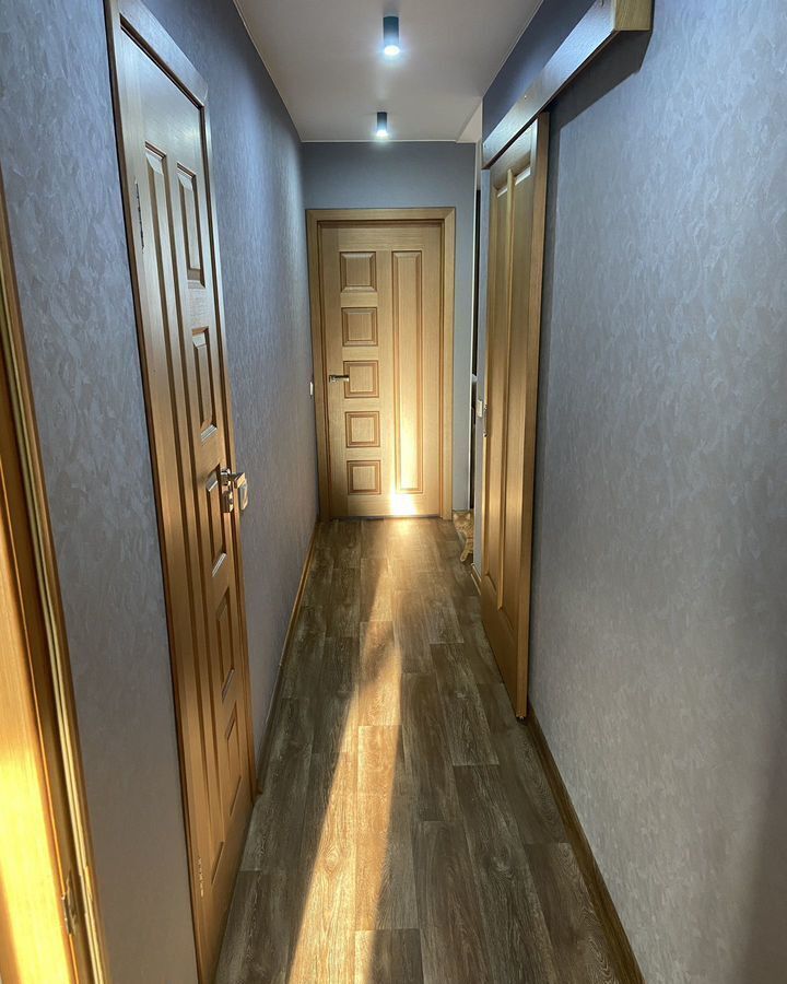 квартира г Омск р-н Кировский ул Конева 8 фото 11