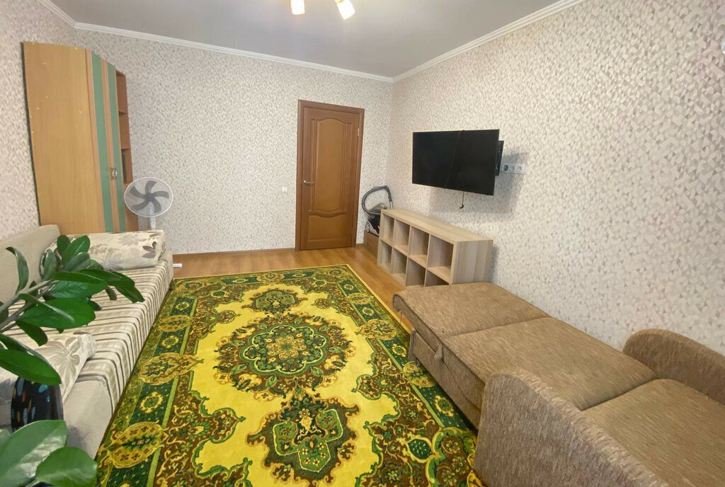 квартира г Саратов улица имени С. Ф. Тархова, 41/1 фото 6