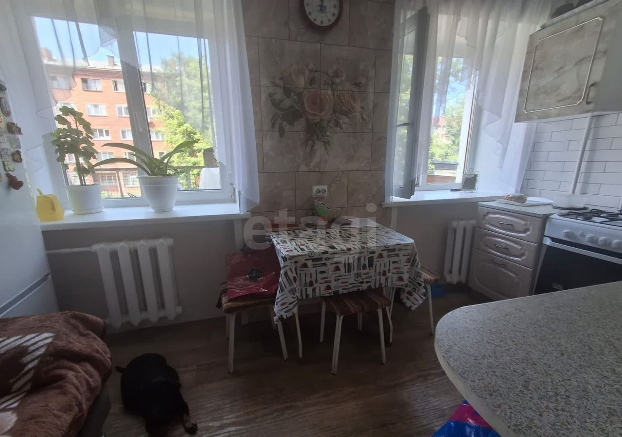 квартира г Омск р-н Центральный ул 22 Партсъезда 6а фото 8