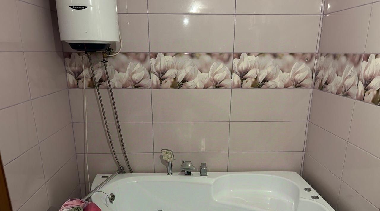 квартира г Саратов р-н Кировский ул Танкистов 77ак/2 фото 10