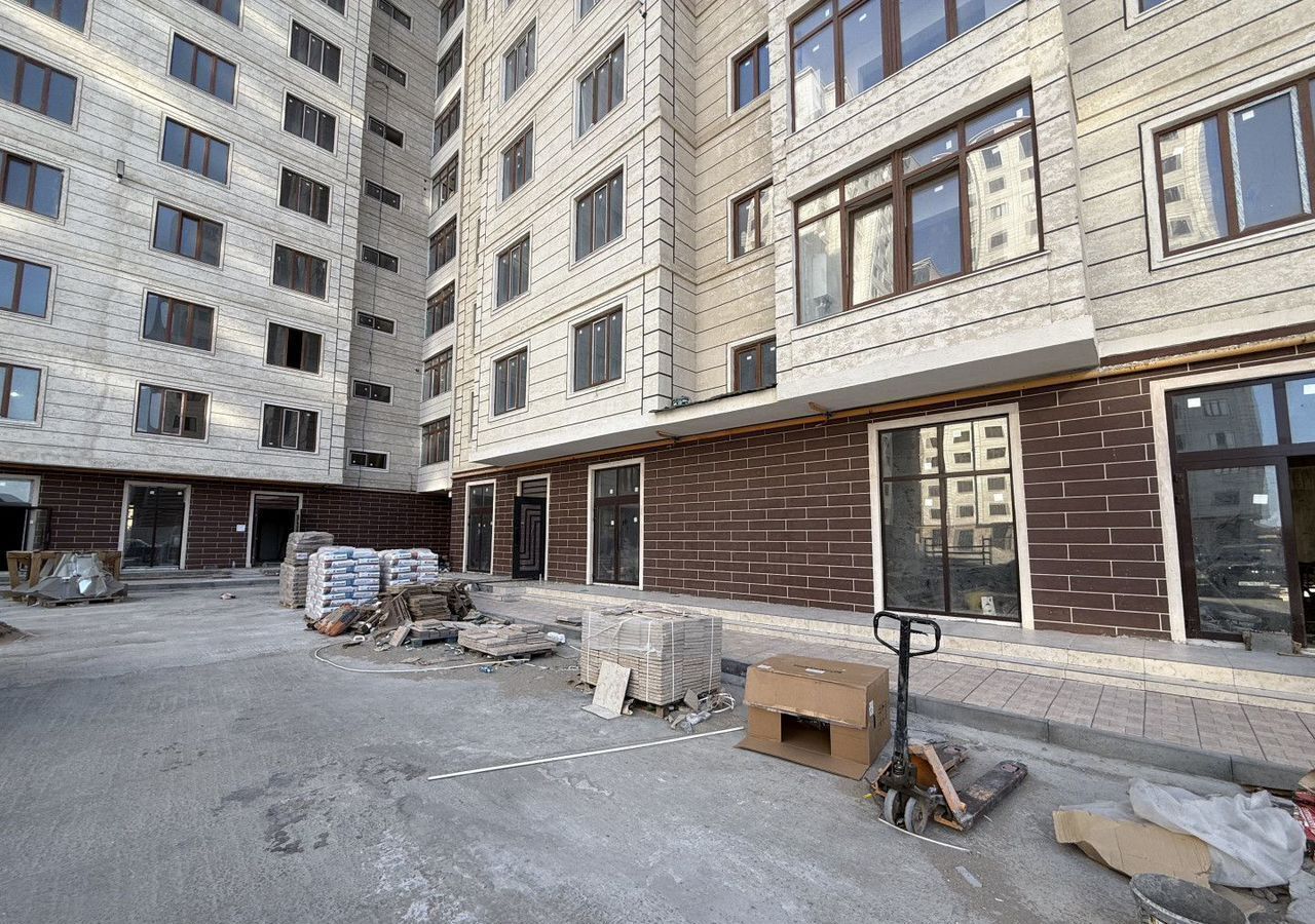 квартира г Махачкала р-н Ленинский ул Азизова 32 фото 1
