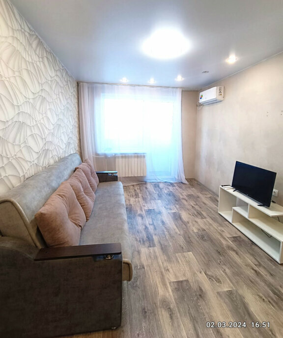 квартира г Саратов р-н Заводской ул Барнаульская 22/30 фото 1