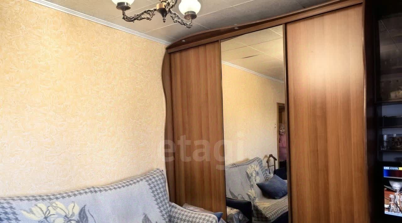 квартира г Смоленск р-н Промышленный ул Петра Алексеева 11к/1 фото 2