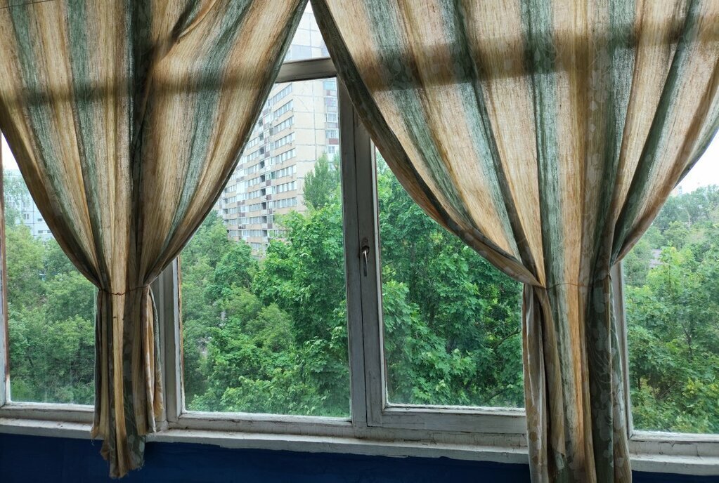 квартира г Тольятти р-н Автозаводский 4 квартал ул Юбилейная 1 фото 5