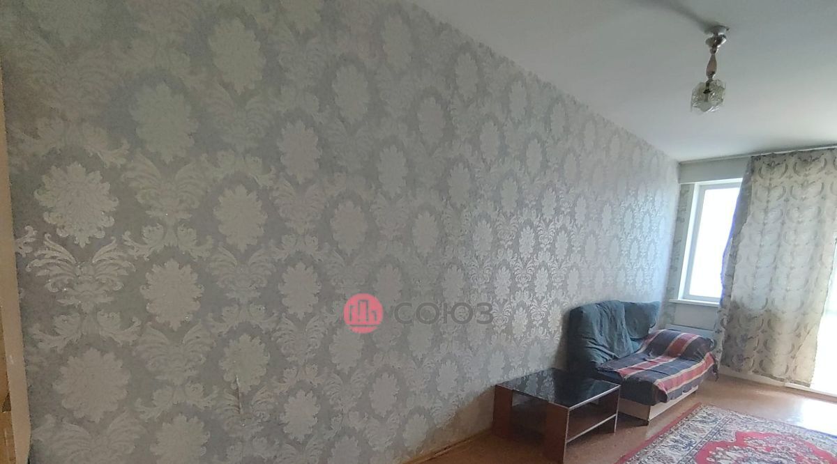 квартира г Прокопьевск р-н Рудничный 10-й микрорайон Тырган 27 фото 5