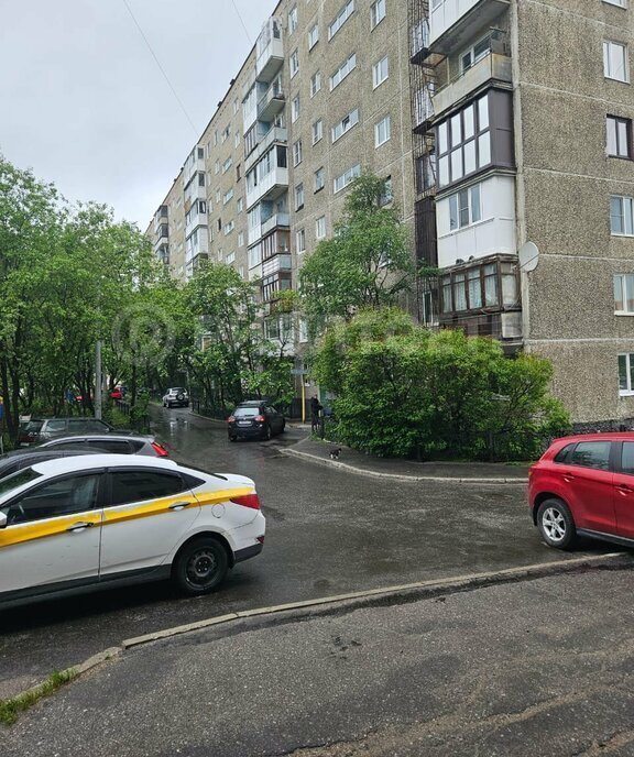 комната г Мурманск ул Зои Космодемьянской 1 фото 3