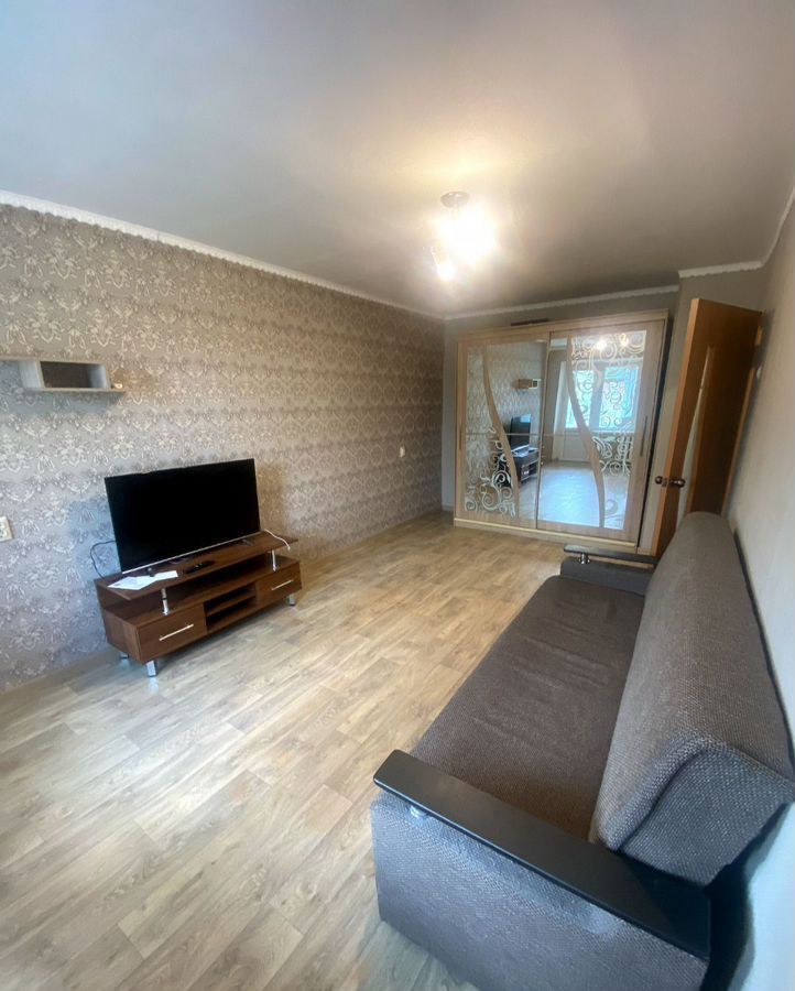 квартира г Каменск-Шахтинский пр-кт Карла Маркса 18а фото 1