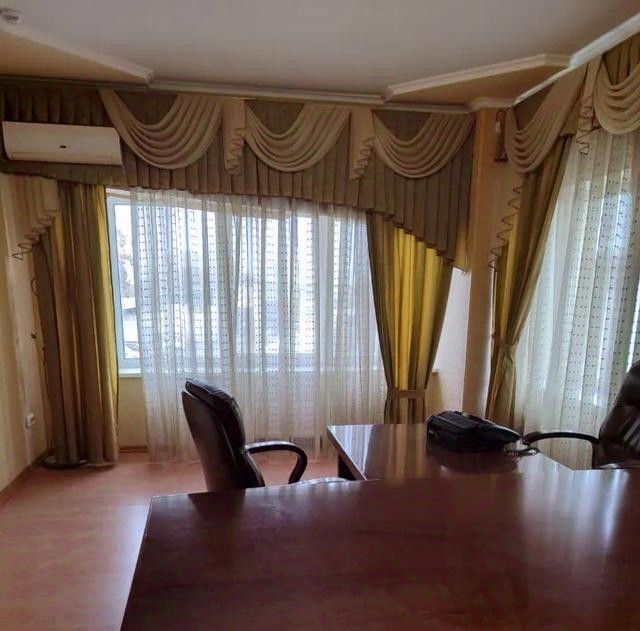офис г Симферополь р-н Центральный ул Крылова 71 фото 3