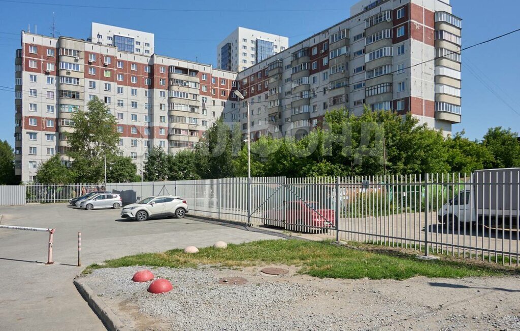 квартира г Новосибирск р-н Дзержинский Золотая Нива ул Коминтерна 128/1 фото 12