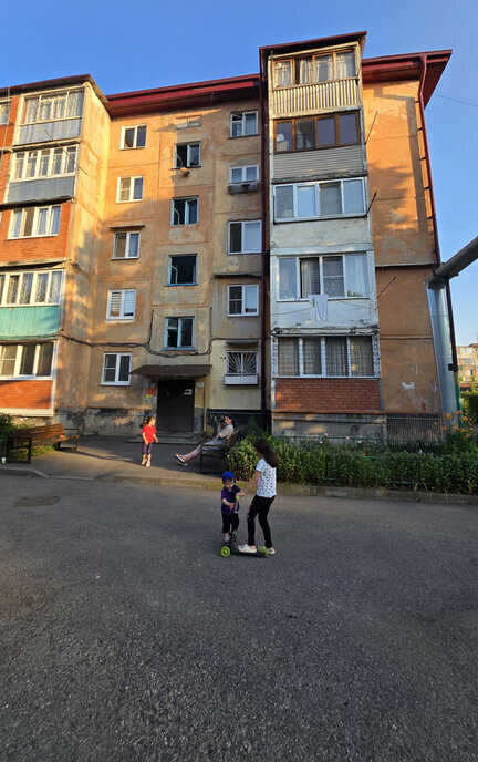 квартира г Владикавказ ул Леваневского 279к/3 фото 17