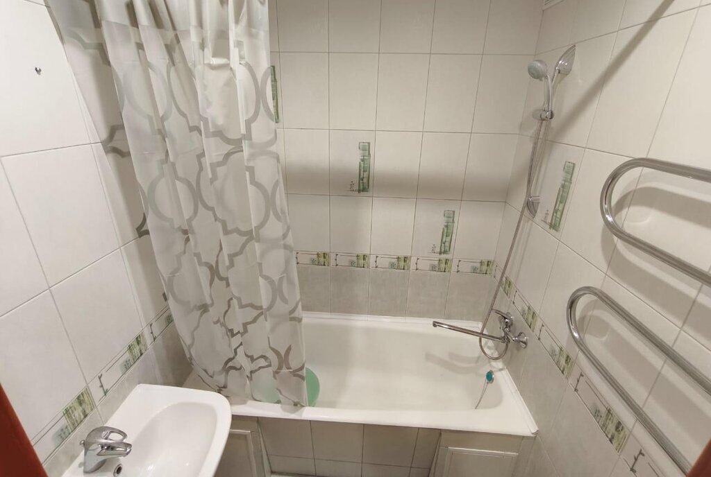 квартира г Красноярск ул Ястынская 2д фото 3