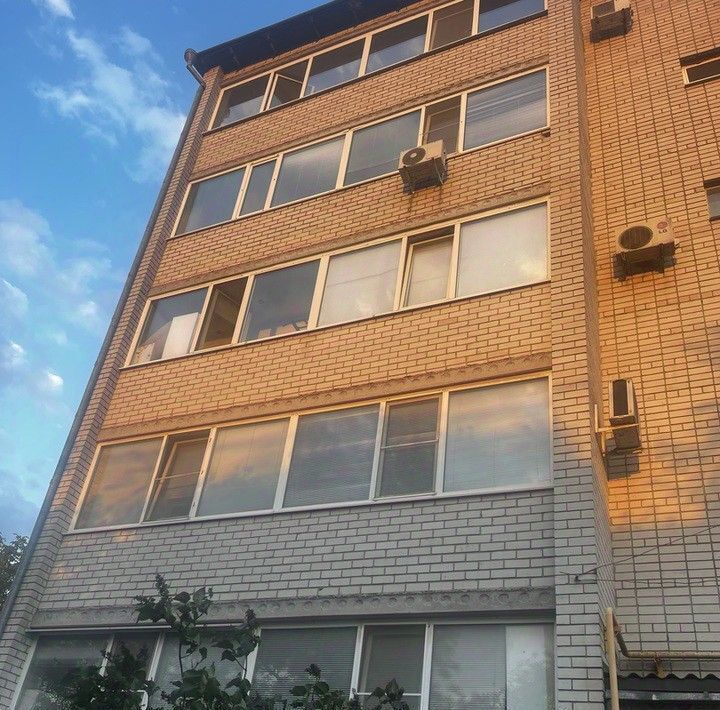 квартира р-н Ейский г Ейск ул Безымянная 59/2 фото 1