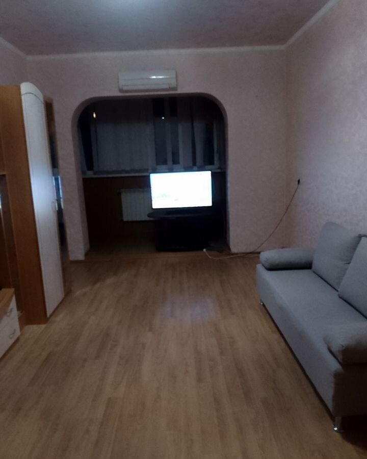 квартира г Астрахань р-н Кировский ул Бориса Алексеева 36к/1 фото 3