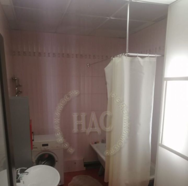 квартира г Курск р-н Центральный ул Гайдара 11 фото 4