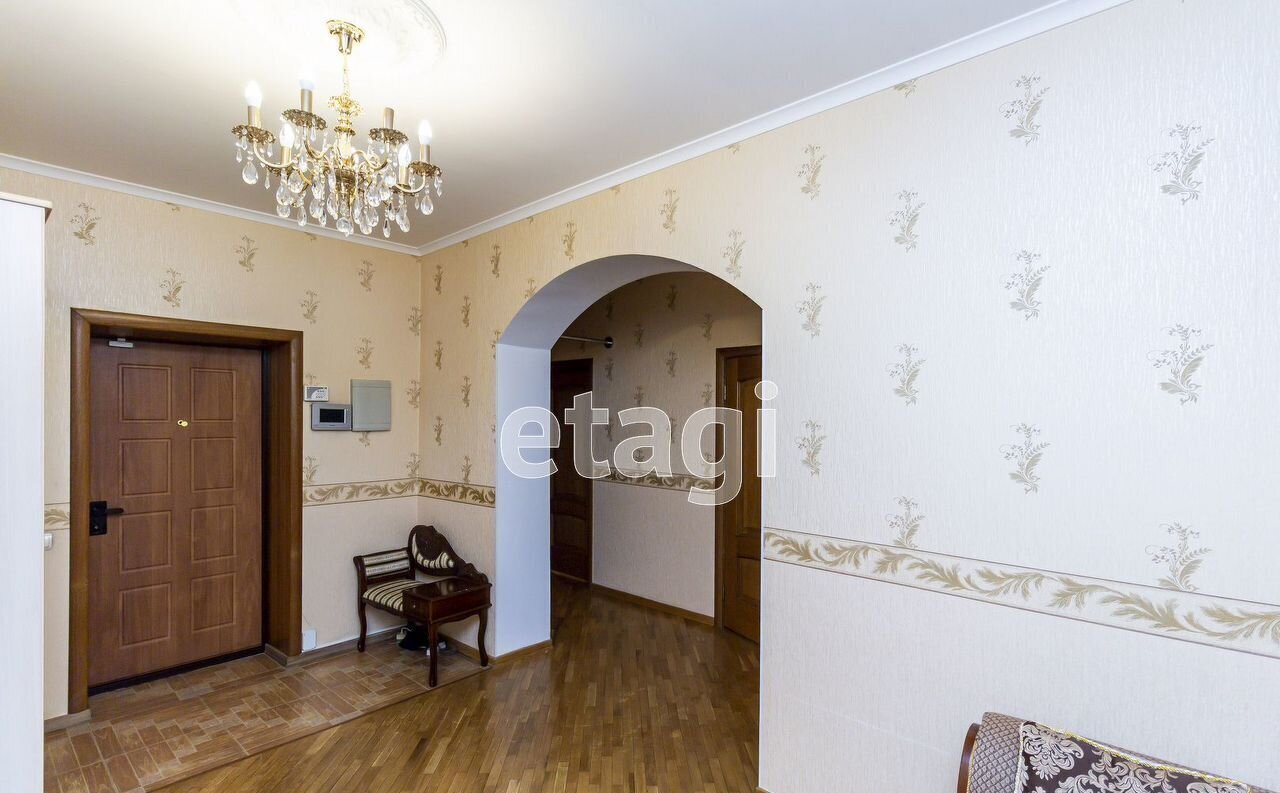 квартира г Тюмень р-н Калининский ул Урицкого 22 фото 24