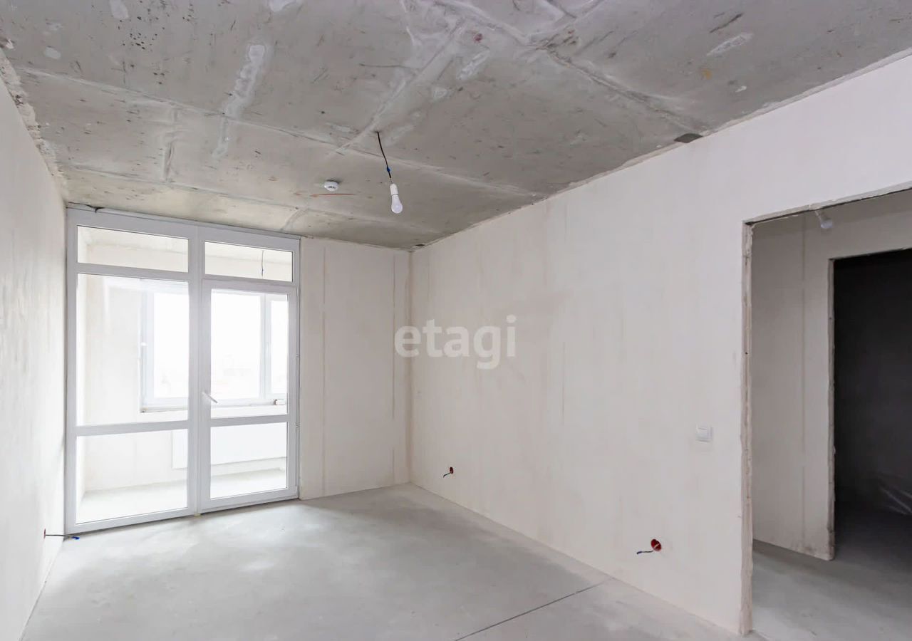 квартира г Тюмень р-н Калининский ул 9 Января 160к/1 фото 1