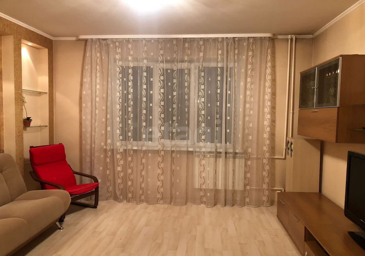квартира г Омск р-н Кировский ул 70 лет Октября 13/2 фото 5