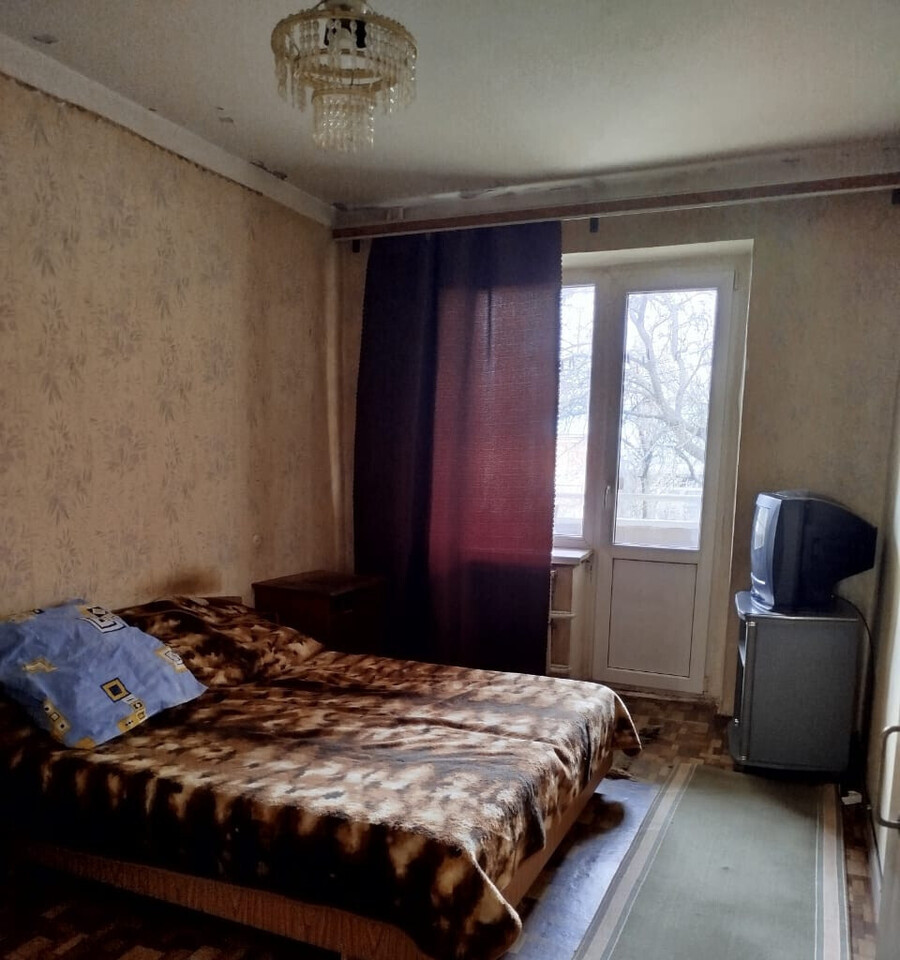 квартира г Азов ул Ленина 124 фото 2