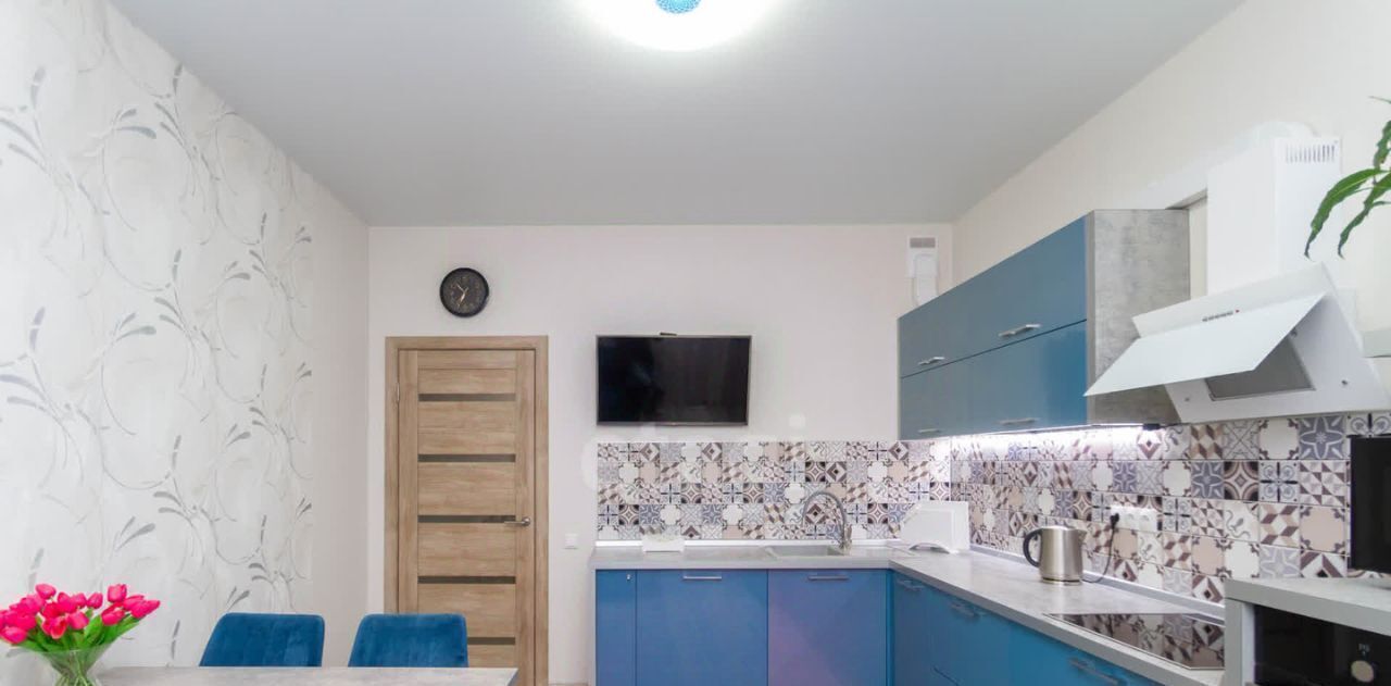 квартира г Сургут ул Замятинская 7/2 фото 7