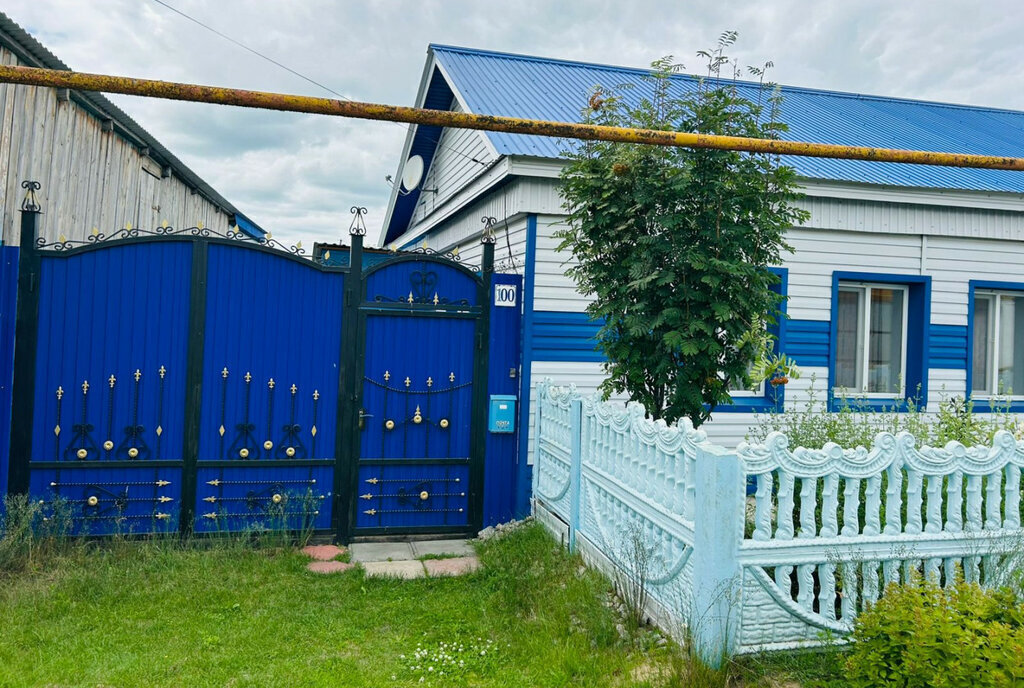 дом р-н Буинский г Буинск ул Комарова 100 фото 2