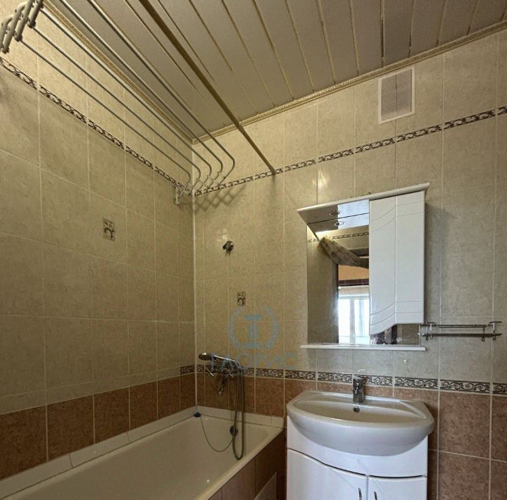 квартира г Абакан ул Комарова 24 фото 13