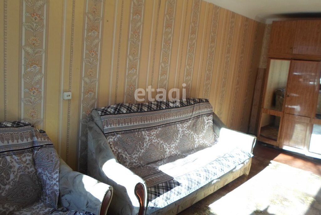 квартира г Омск п Чкаловский ул Юбилейная 3 фото 4
