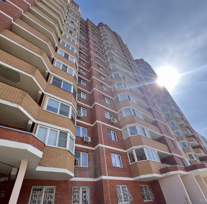 квартира г Калуга р-н Октябрьский б-р Солнечный 20 фото 2