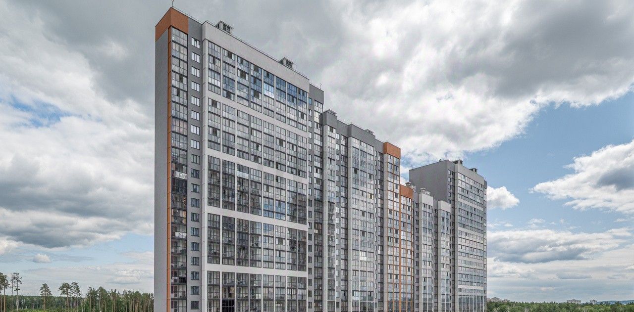 квартира г Екатеринбург р-н мкр Светлый Ботаническая Уктус жилрайон, 8 фото 1