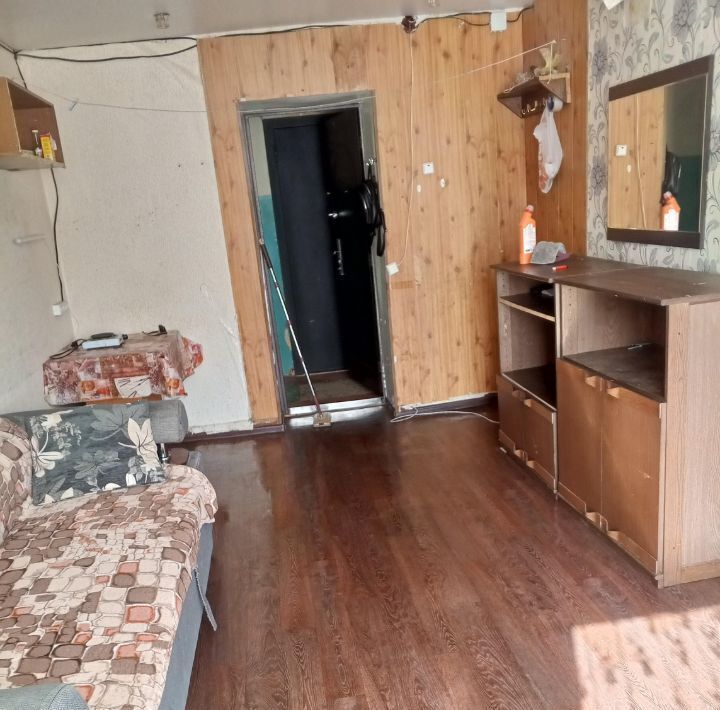 комната г Саратов р-н Заводской ул Ново-Крекингская 14 фото 3