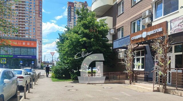торговое помещение р-н Прикубанский ул Российская 74 фото